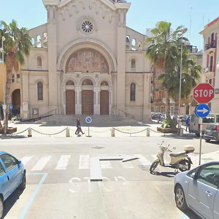 Vista Mare Benny's باري